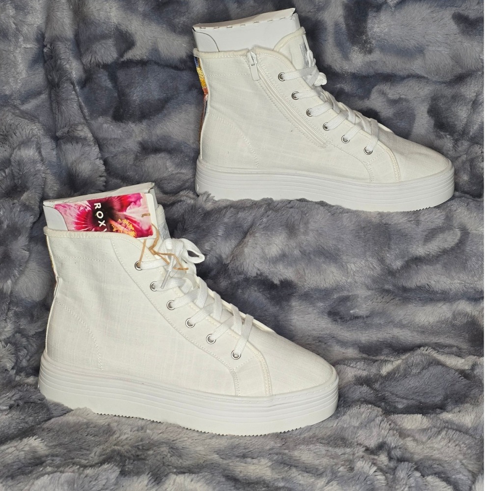 NWT Roxy Sheilahh 2.0‎ Mid White Canvas Platform Lace & Zip Sneakers Size 9
